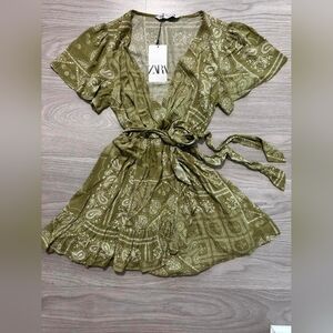 Zara Women's Green Dress